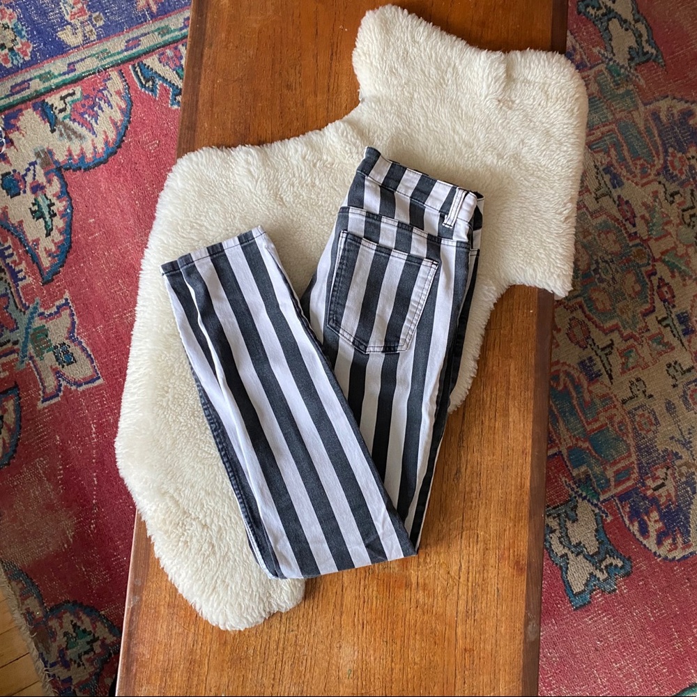 MONKI High Waisted Pants 8